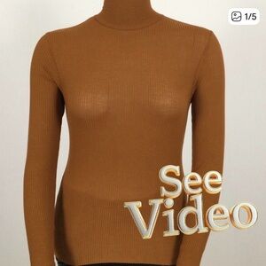 👛 (ANY 2/$20) SIMONS ICONE Turtleneck Rayon/Spandex